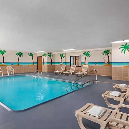 Days Inn By Wyndham Kansas City International Airport Ngoại thất bức ảnh