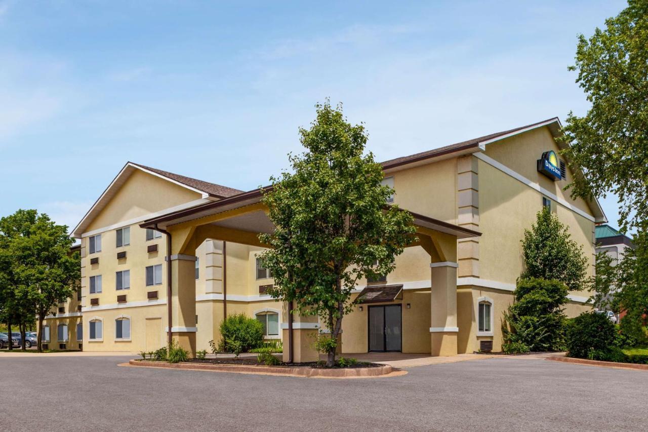 Days Inn By Wyndham Kansas City International Airport Ngoại thất bức ảnh