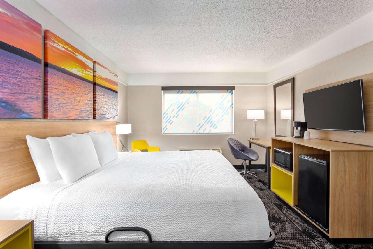 Days Inn By Wyndham Kansas City International Airport Ngoại thất bức ảnh